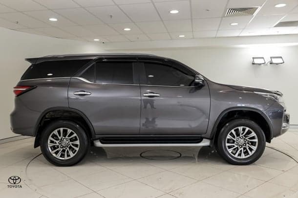 2022 Toyota Fortuner Crusade in Grey