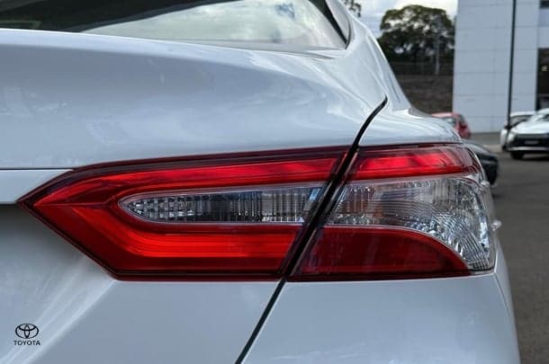 2019 Toyota Camry Ascent in White