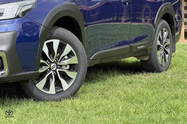 2025 Subaru Outback AWD Touring XT in Blue