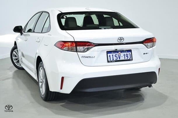2025 Toyota Corolla Ascent Sport Hybrid in White