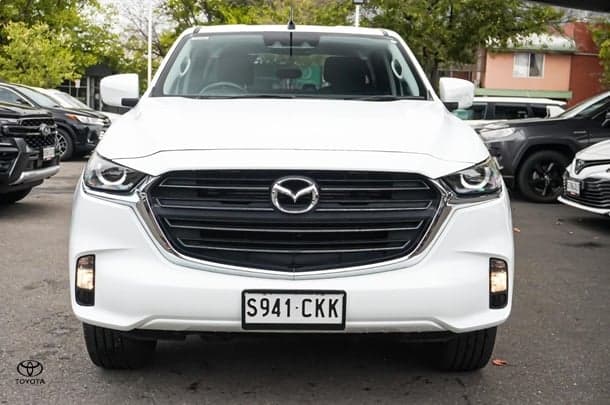 2021 Mazda BT-50 XT in White