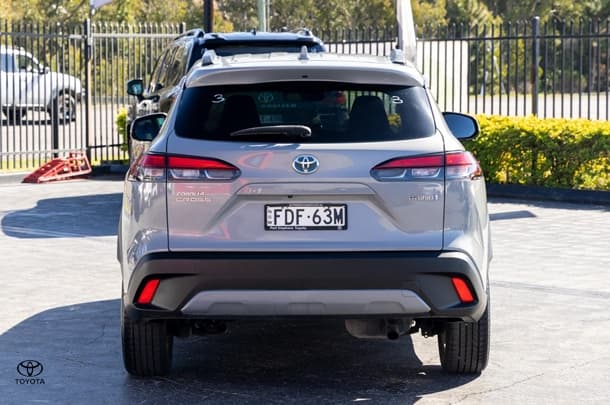 2023 Toyota Corolla Cross GXL in Grey