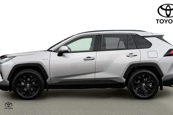 2022 Toyota RAV4 Cruiser-AWD in Silver
