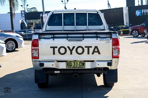 2012 Toyota Hilux SR in Silver