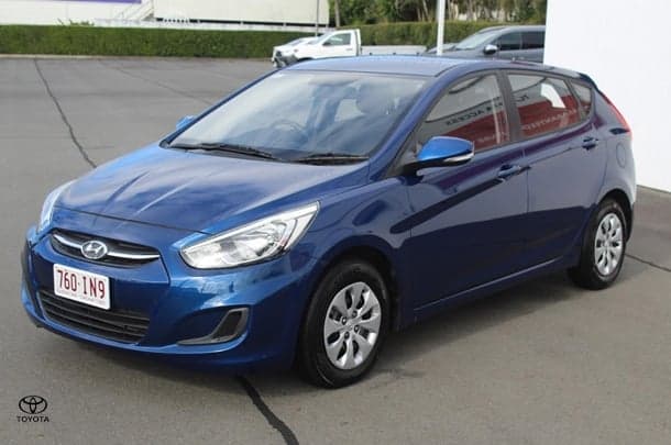 2015 Hyundai Accent Active in Blue
