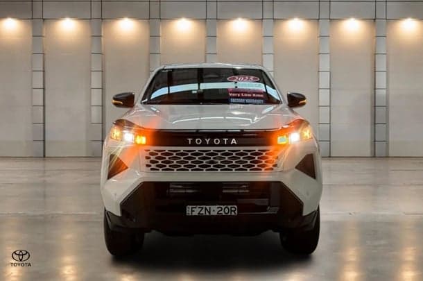 2025 Toyota Hilux Workmate in White