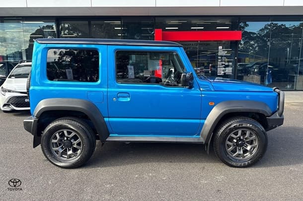 2021 Suzuki Jimny Base in Blue