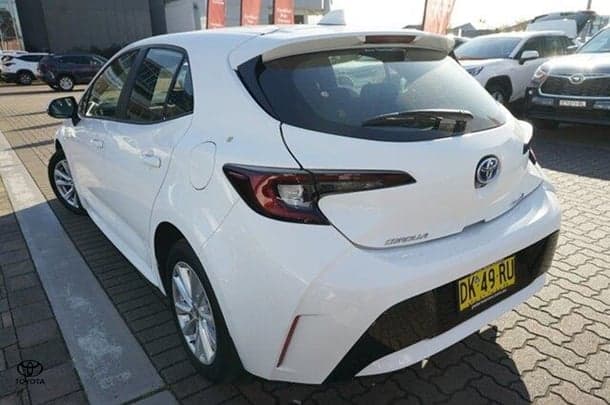 2024 Toyota Corolla Ascent Sport Hybrid in White