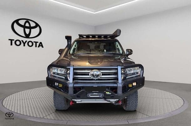 2019 Toyota Landcruiser Sahara in Silver