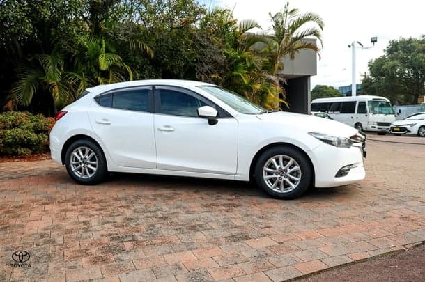 2017 Mazda 3 Maxx in White