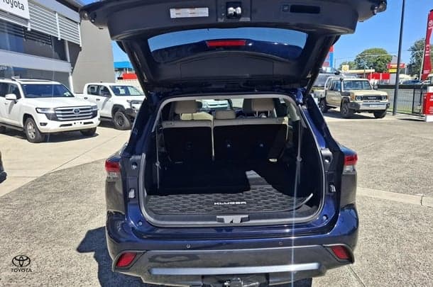 2022 Toyota Kluger AWD GRANDE in Blue