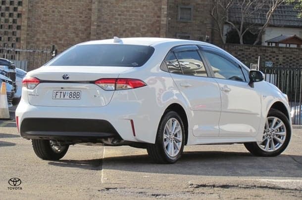 2025 Toyota Corolla Ascent Sport Hybrid in White