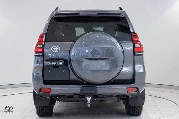 2022 Toyota Landcruiser Prado GXL in Silver