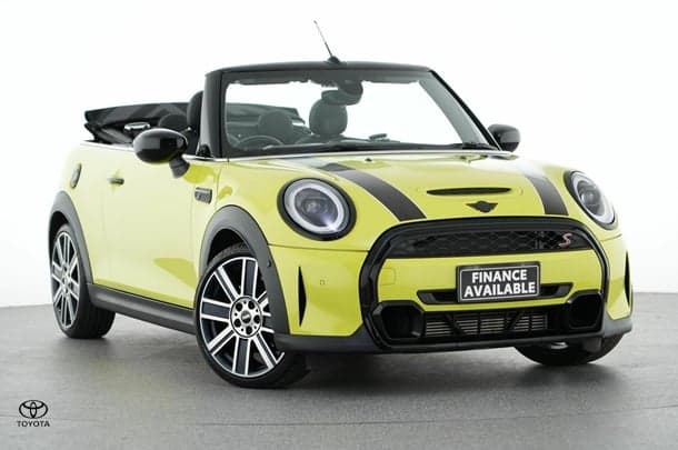 2022 MINI Convertible Cooper S Classic in Yellow