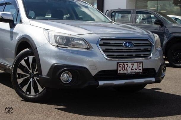 2015 Subaru Outback 2.5i Premium in Silver