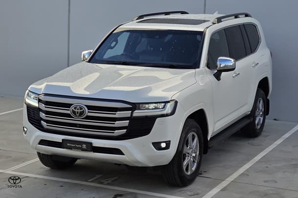 2023 Toyota Landcruiser Sahara in White