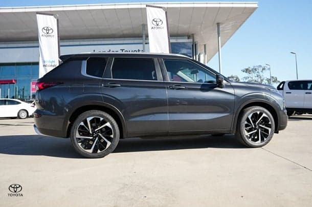 2024 Mitsubishi Outlander Aspire in Other