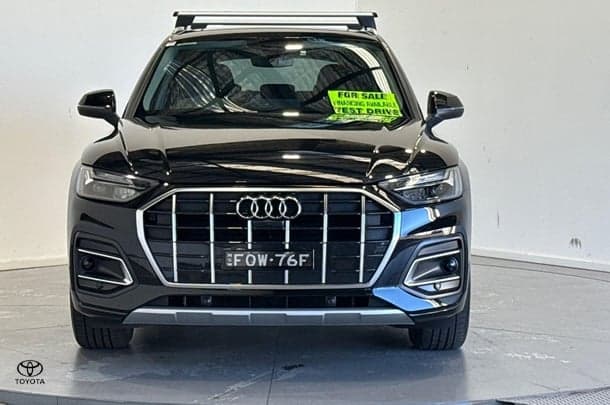 2023 Audi Q5 35 TDI in Black