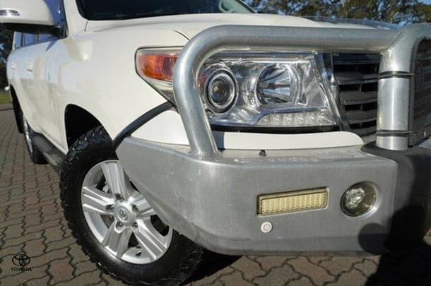 2014 Toyota Landcruiser VX in White