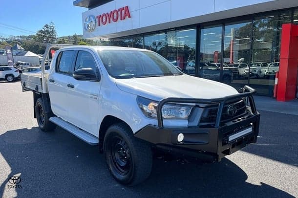 2022 Toyota Hilux SR in White
