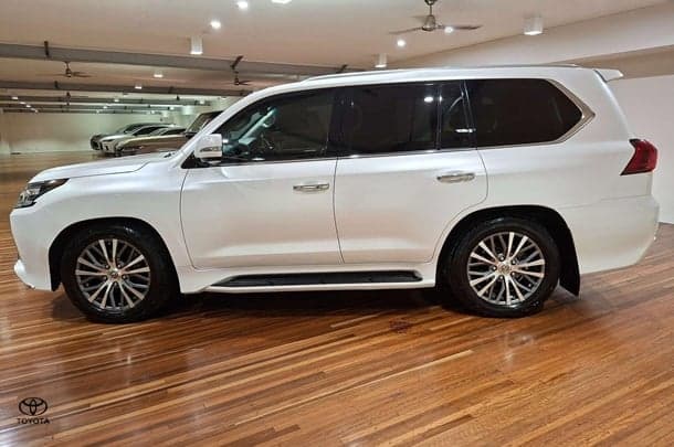 2018 Lexus LX LX450d in White