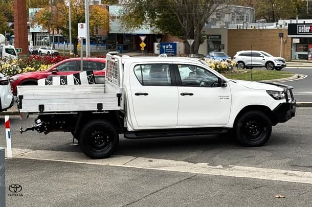 2022 Toyota Hilux SR in White
