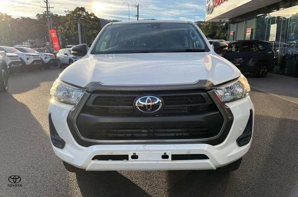 2021 Toyota Hilux SR in White