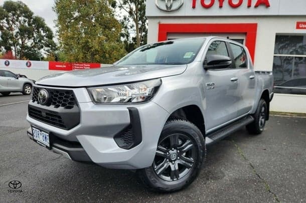 2025 Toyota Hilux SR in Silver