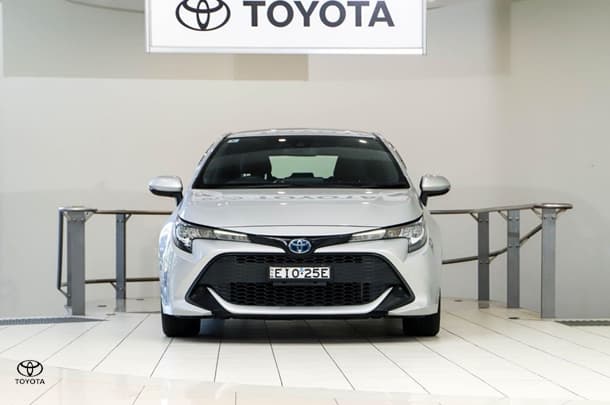 2020 Toyota Corolla Ascent Sport Hybrid in Silver