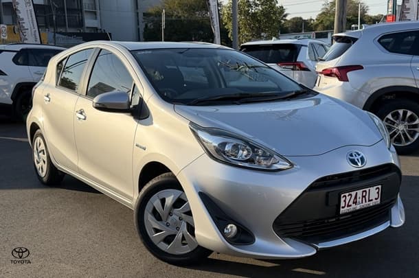 2020 Toyota Prius C Base in Silver