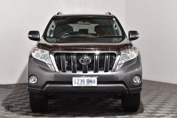 2017 Toyota Landcruiser Prado GXL in Silver