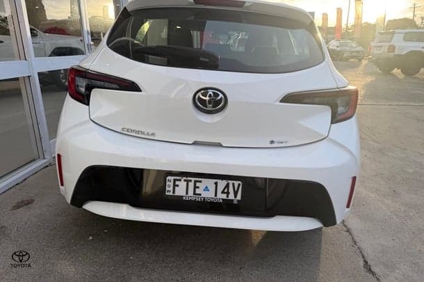 2025 Toyota Corolla Ascent Sport Hybrid in White