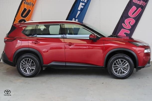 2023 Nissan X-TRAIL ST in Red