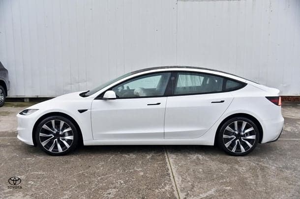 2023 Tesla Model 3 Rear-Wheel Drive in White