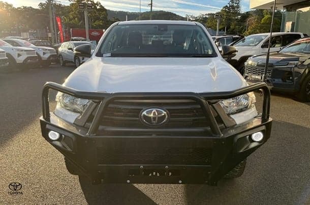 2022 Toyota Hilux SR in White