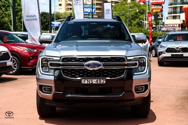 2024 Ford Ranger Platinum in Silver
