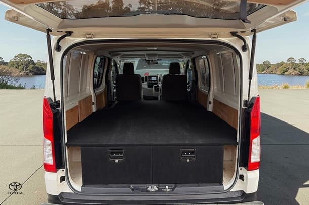 2019 Toyota Hiace Base in White