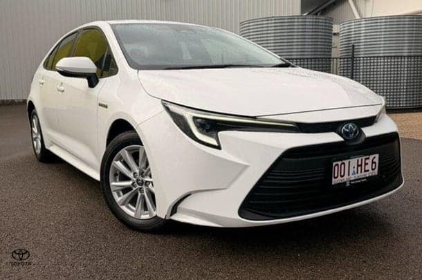 2023 Toyota Corolla Ascent Sport Hybrid in White