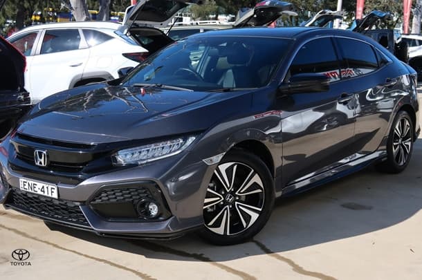 2018 Honda Civic VTi-LX in Grey