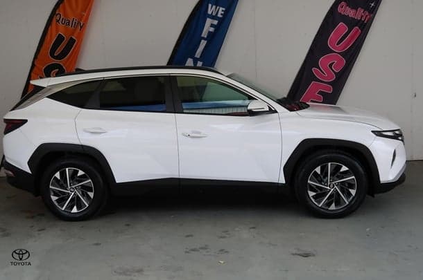 2023 Hyundai Tucson Elite in White