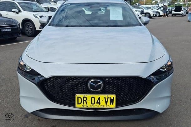 2025 Mazda 3 G20 Pure in Grey