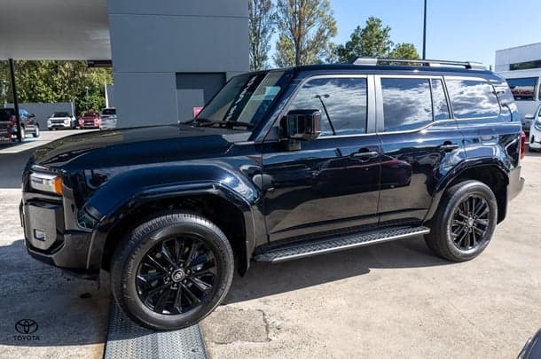 2024 Toyota Landcruiser Prado VX in Black
