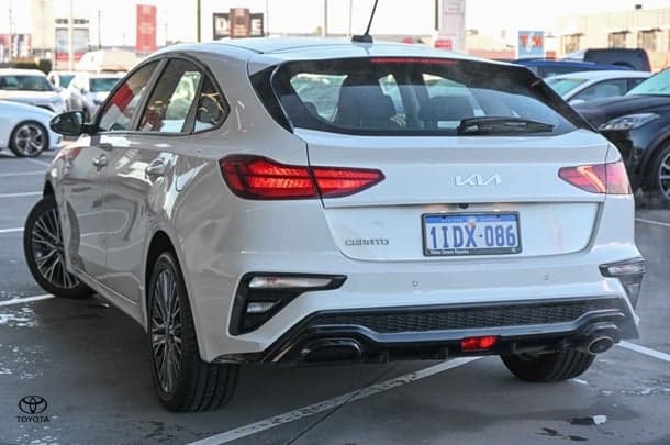 2024 Kia Cerato Sport in White