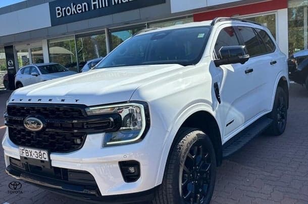 2023 Ford Everest Sport in White