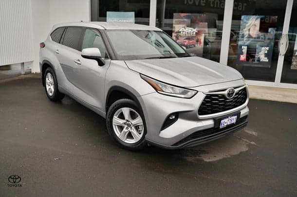 2022 Toyota Kluger GX in Silver