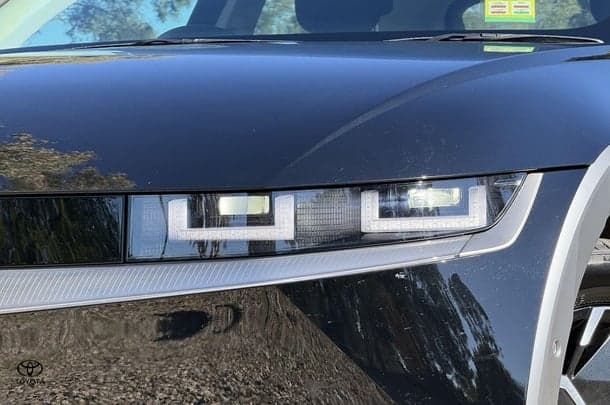 2024 Hyundai IONIQ 5 Base in Black