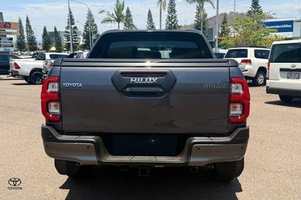 2024 Toyota Hilux Rogue 48V in Grey