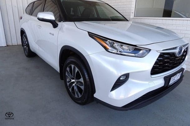 2022 Toyota Kluger GXL AWD in White