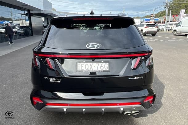 2021 Hyundai Tucson Highlander in Black