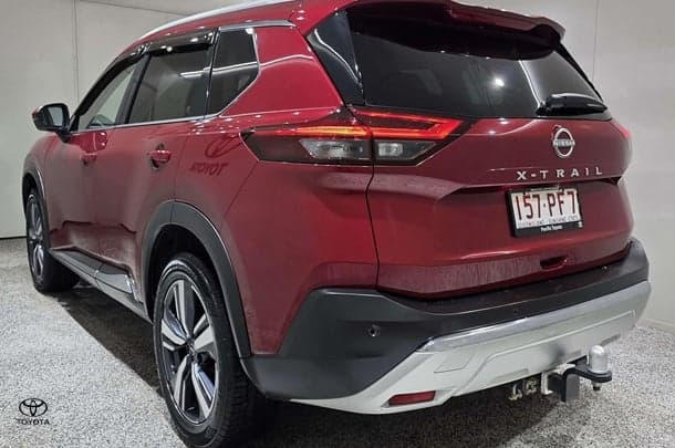 2023 Nissan X-TRAIL Ti in Red